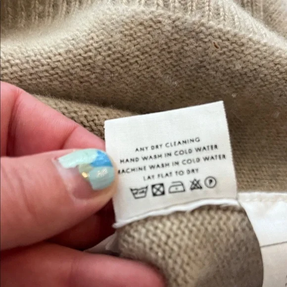 Naadam Women's V-Neck Cashmere Sweater in Beige - Picture 7 of 8